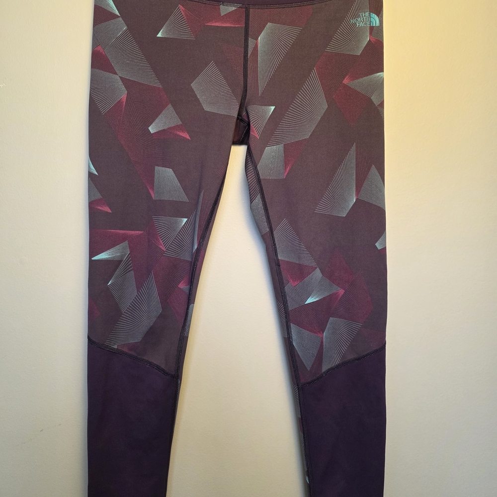 The North Face Women’s Leggings Size M Purple Geometric Print Athletic Workout P